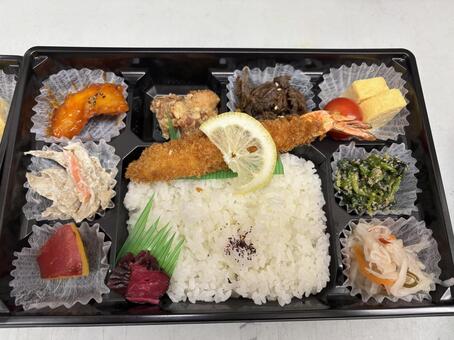 弁当 弁当,幕内,エビフライの写真素材