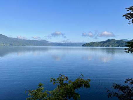 朝の十和田湖 朝の十和田湖の写真