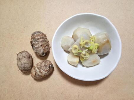 里芋の煮物_4 冬,旬,里芋の写真素材