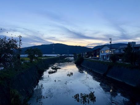 福井県　夏の夕暮れ 福井県,夕暮れ,サンセットの写真素材