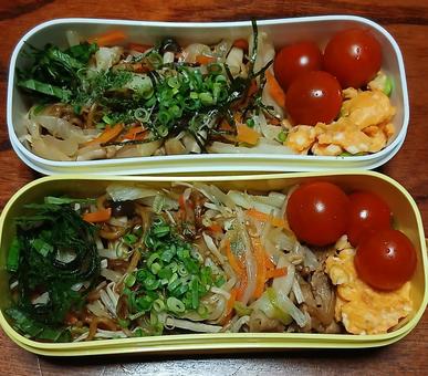 豚肉×野菜自家製弁当 豚肉,野菜,焼きそばの写真素材