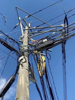 電柱電線7104 電柱電線7104 電柱,電線,電力の写真素材