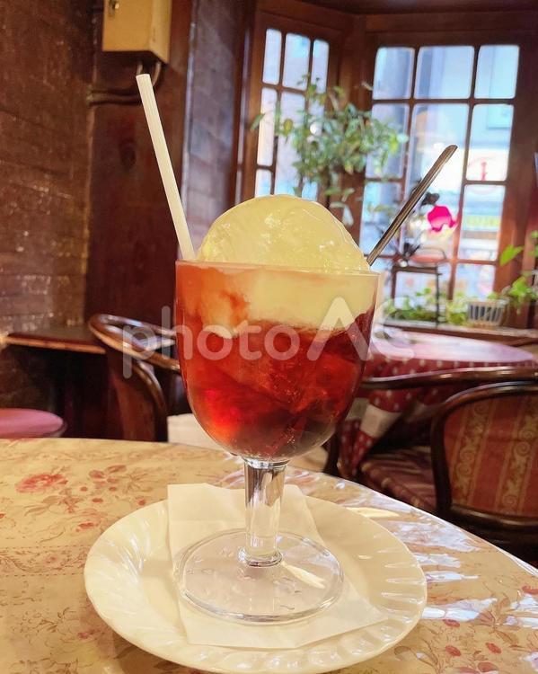 クリームソーダ クリームソーダ,カフェ,かわいいの写真素材