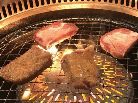 BBQ (thick cut beef tongue) BBQ (thick cut beef tongue)