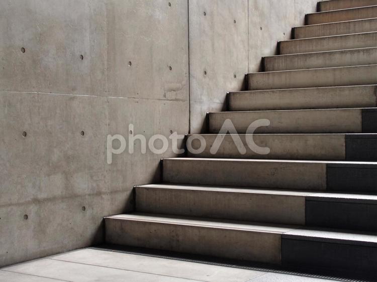 雰囲気のある階段　０２ 階段,建物,建築物の写真素材