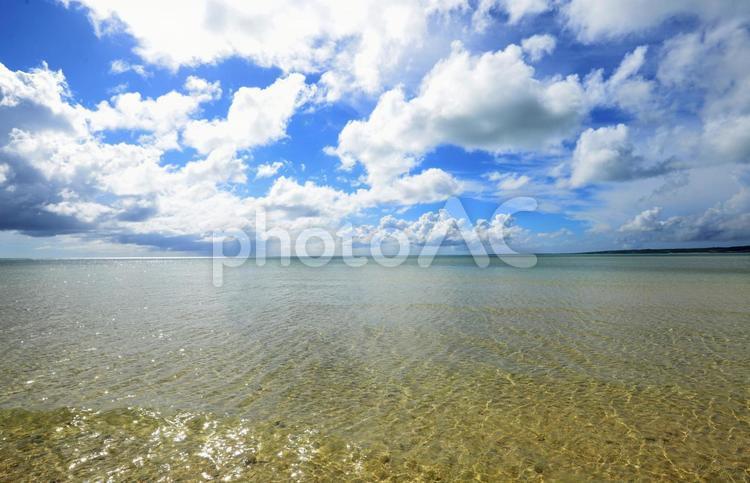 宮古島の綺麗な海 宮古島,沖縄,okinawaの写真素材
