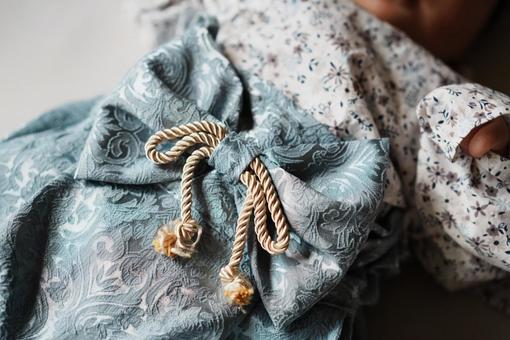 赤ちゃん　袴 祝い,百日祝い,ロゴの写真素材