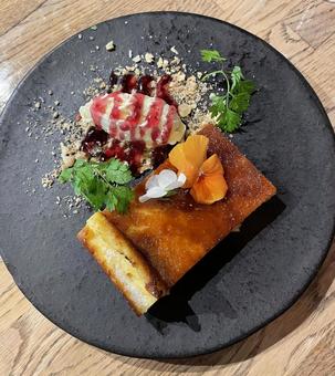 バスク風チーズケーキ バスク風チーズケーキ,アイスクリーム,デザートの写真素材