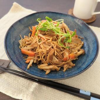 きのこ焼きそば 焼きそば,食べ物,食事の写真素材