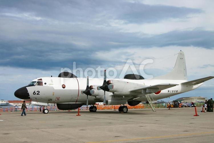 展示中の海上自衛隊航空機UP-3D 自衛隊,海上自衛隊,ミリタリーの写真素材