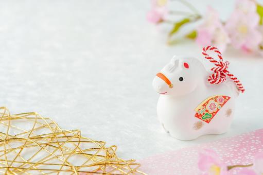 午年の年賀状素材|白馬の土鈴と水引と桜 午年の年賀状素材|白馬の土鈴と水引と桜 年賀状,午,2026の写真素材