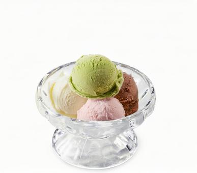 アイスクリーム アイスクリーム アイスクリーム,アイス,切り抜きの写真素材