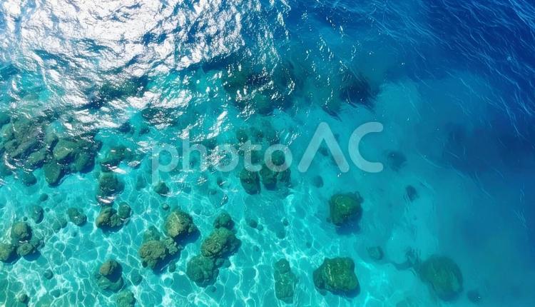 俯瞰でみる南国の海 背景,海,きらめきの写真素材