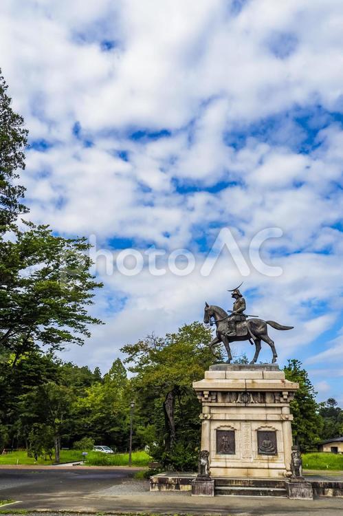 伊達政宗騎馬像 宮城県観光  伊達政宗,銅像,像の写真素材