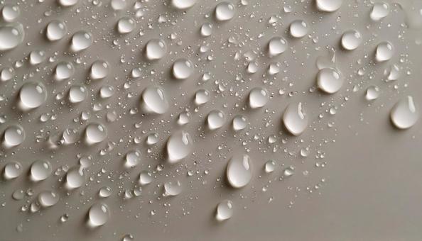 白い背景に無色透明の水滴 白い背景に無色透明の水滴の写真