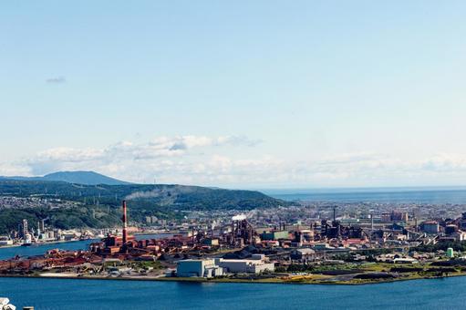 測量山から見た室蘭の工場 測量山から見た室蘭の工場,工場,室蘭の写真素材