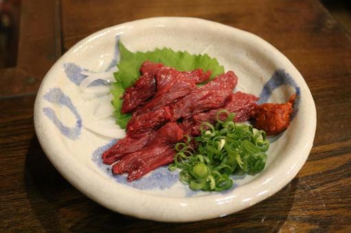 さくらの刺身 さくらの刺身 馬刺し,さくら,さくら肉の写真素材
