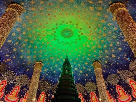 ワットパクナム 街並み,天井画,ワット・パクナムの写真素材