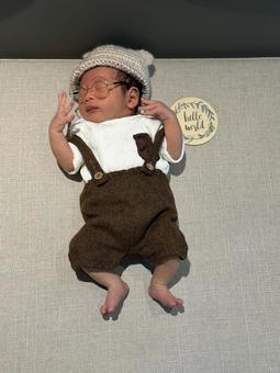 生まれたての赤ちゃん 生まれたての赤ちゃんの写真
