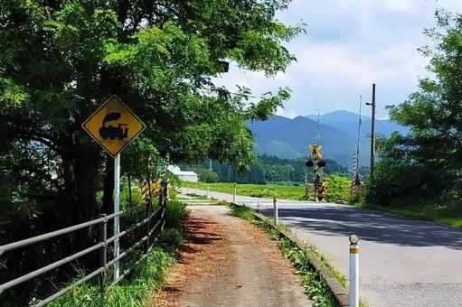 Photo, local line, railway line, railroad crossing, 
