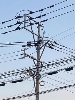 電柱電線7272 電柱電線7272の写真