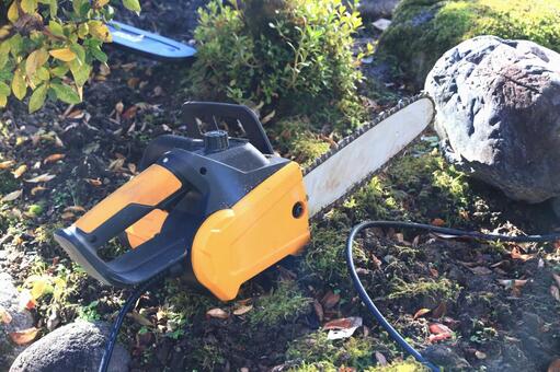 電動チェーンソー 電動チェーンソー,チェーンソー,工具の写真素材