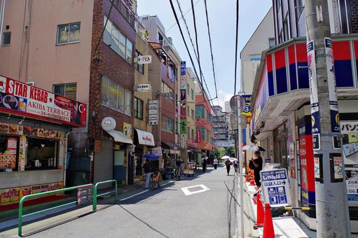 秋葉原2025夏　ジャンク通り付近 秋葉原,電気街,看板の写真素材