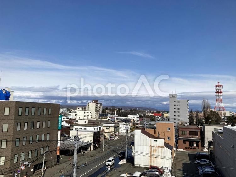 雨上がりの街と雲 街並み,市街地,建物の写真素材