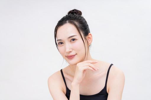 若い女性のビューティ 若い女性のビューティ スキンケア,女性,ビューティの写真素材