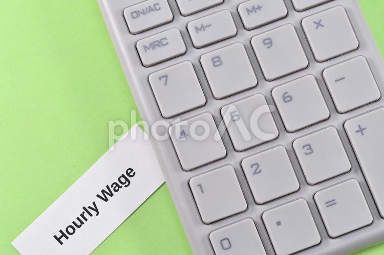 Hourly wageで人件費のイメージ hourlywage,時給,人件費の写真素材
