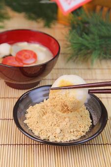 きなこ雑煮 きなこ雑煮 きなこ雑煮,きな粉,雑煮の写真素材