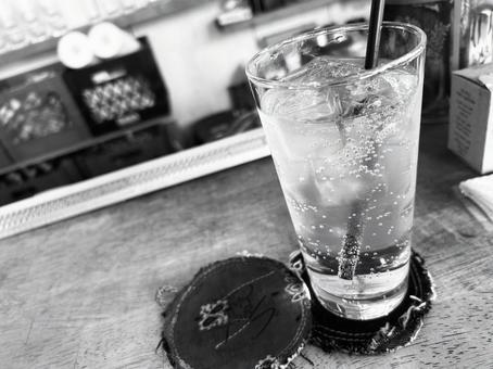 白黒な飲み物 白黒な飲み物 飲み物,グラス,クローズアップの写真素材