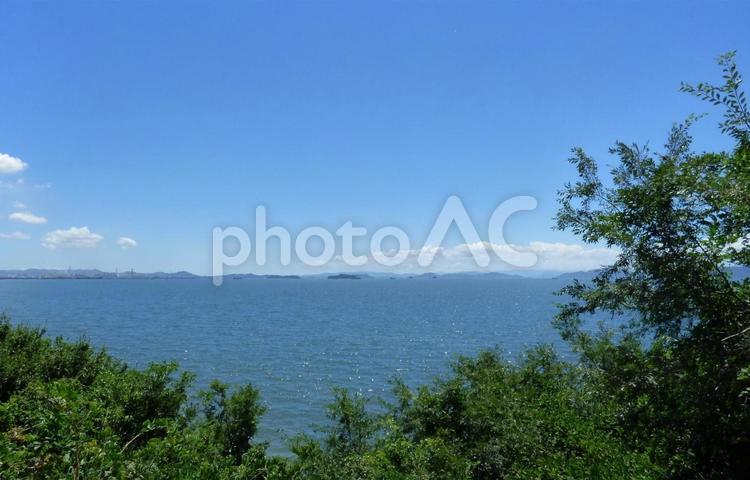 清冽なる青空と水面003 海,水面,晴天の写真素材