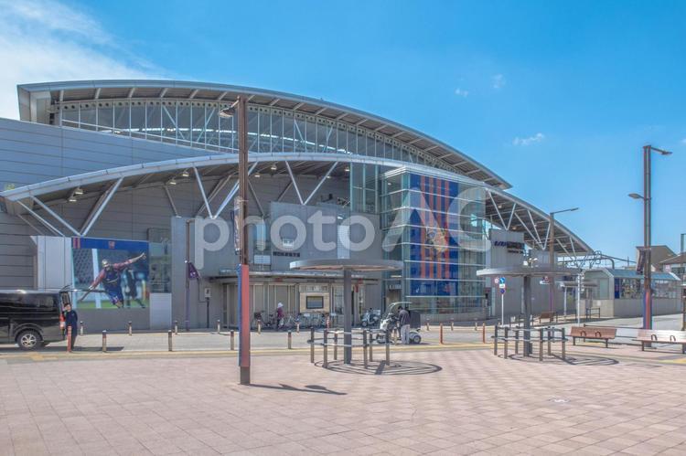 駅前の風景　飛田給駅(東京都) 駅前の風景,飛田給駅,街の風景とスナップの写真素材