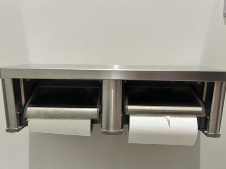 トイレットペーパーホルダー トイレットペーパーホルダーの写真