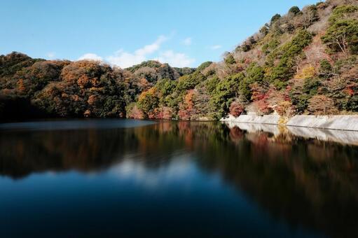 六甲の風景　布引 湖,風景,反射の写真素材