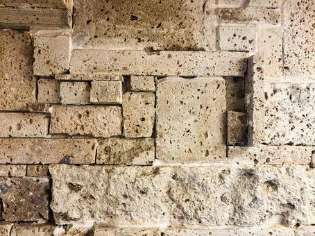 A wall made of stones of different sizes, JPG