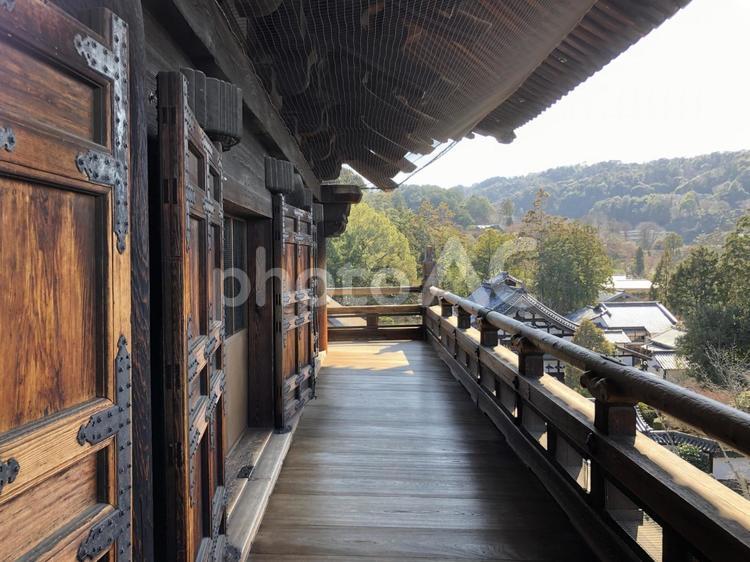 南禅寺 三門 通路 南禅寺,三門,自然の写真素材