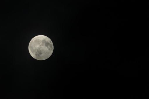 満月 満月 月,十五夜,お月様の写真素材