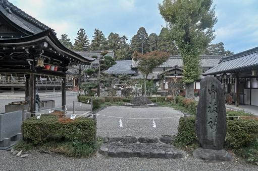滋賀・近江八幡市 沙沙貴神社 お祓所 沙沙貴神社,お祓所,参道の写真素材