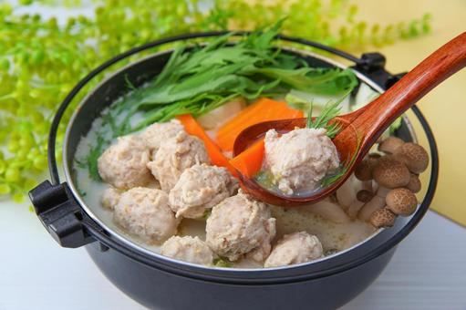 鶏団子鍋 鶏団子鍋 鶏団子鍋,鶏,鍋の写真素材