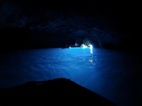 イタリア　カプリ島　青の洞窟 青の洞窟,イタリア,ヨーロッパの写真素材
