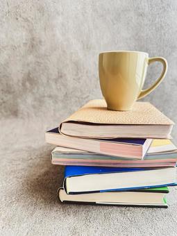 Books and mugs, JPG