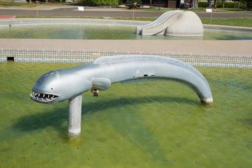 佐賀 干潟よか公園ワラスボ型噴水1 の写真