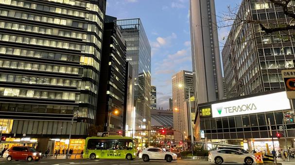夕暮れ時の梅田のある風景_710B 夕暮れ時の梅田のある風景_710B 梅田,キタ,夜の写真素材
