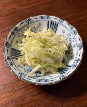 R7.08.09 自家製発酵キャベツ R7.08.09 自家製発酵キャベツの写真
