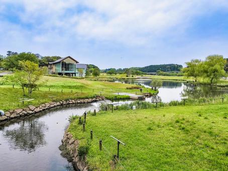偕楽園公園の月池と迎賓館　水戸市 偕楽園公園,常磐公園,月池の写真素材
