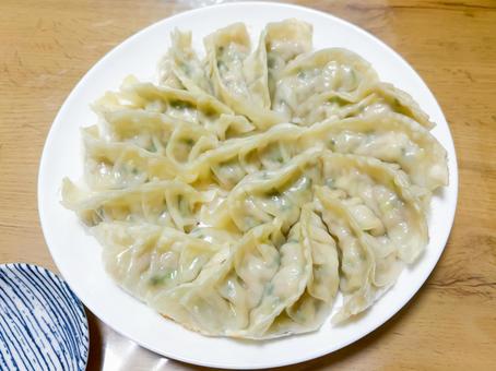 手作り餃子 手作り餃子の写真