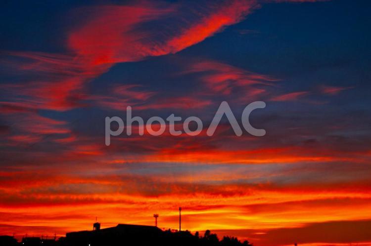 夕暮れ 夕暮れ,日暮れ,夕焼けの写真素材