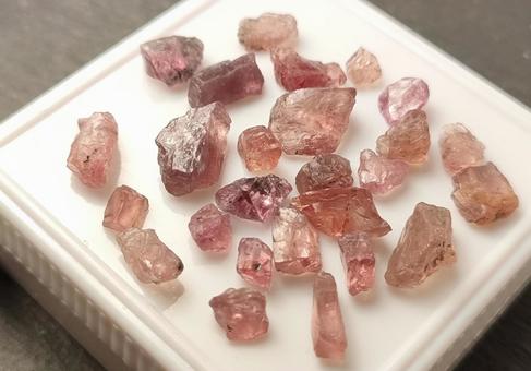 Photo, color-changing garnet, garnet, gem, 